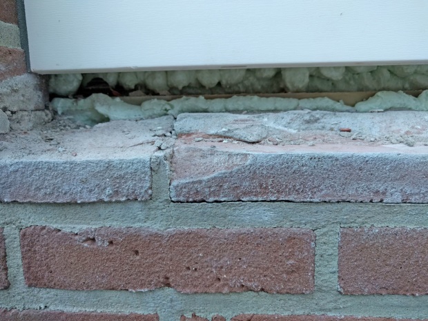 web.D0011425L0012034P001_BT0622Bouwgebreken4 | BouwTotaal Geen stelkozijn: alle PUR.