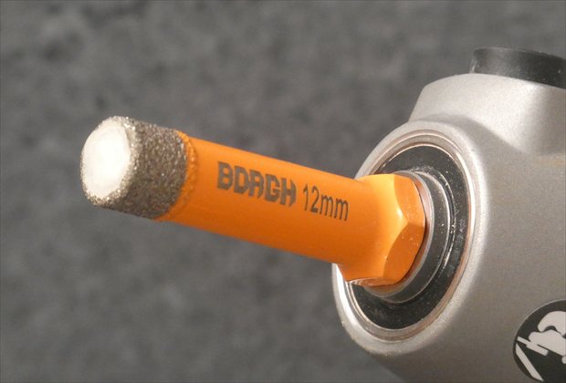 Detail van 12 millimeter diamantboor voor keramische tegels